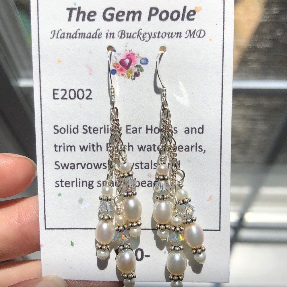 Pearl and Swarvowski crystal 925 Silver Earrings